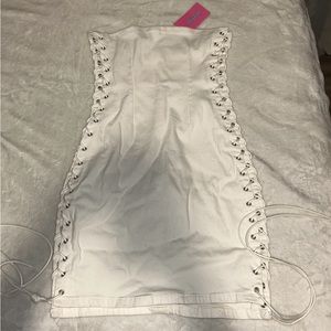 Edikted Bodycon strapless white dress